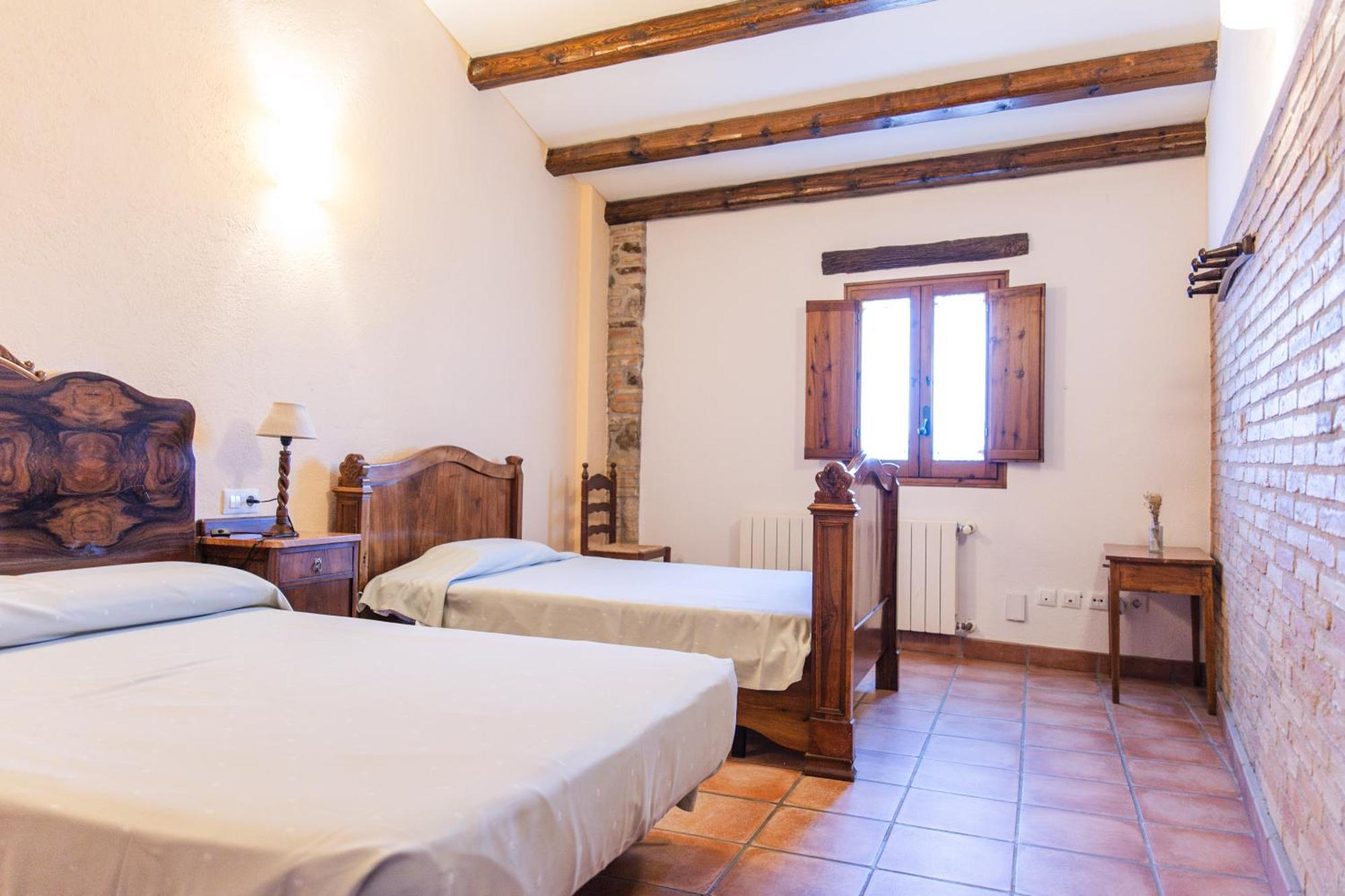 Agroturisme Sant Dionis Campllong Extérieur photo
