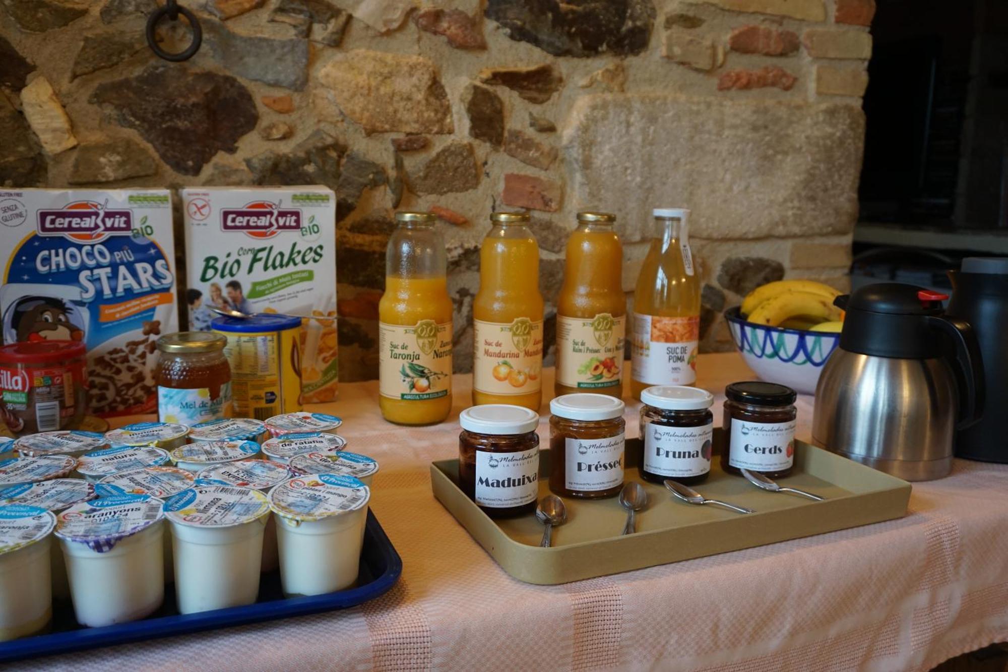 Agroturisme Sant Dionis Campllong Extérieur photo
