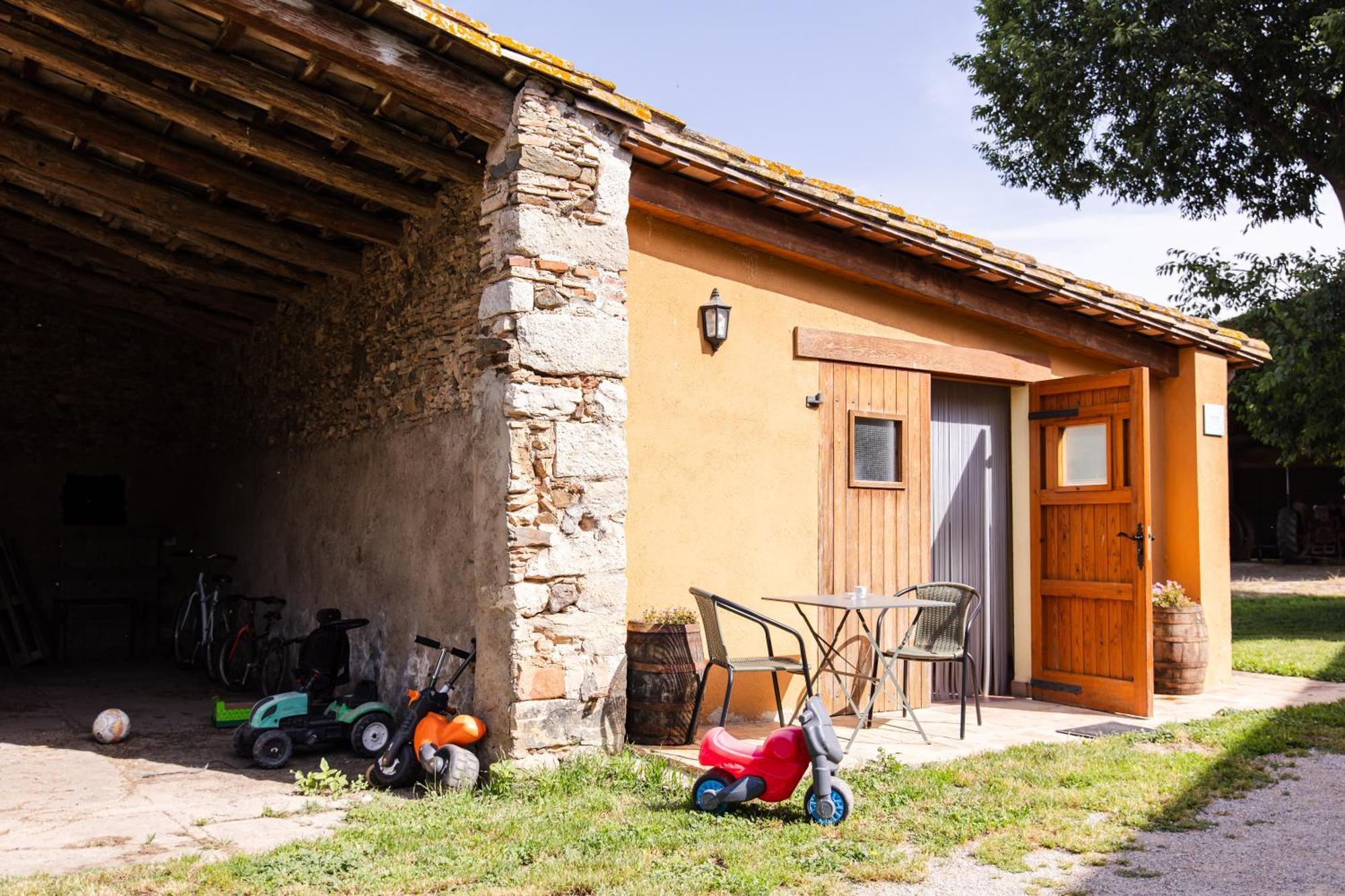 Maison d'hôtes Agroturisme Sant Dionis à Campllong Extérieur photo