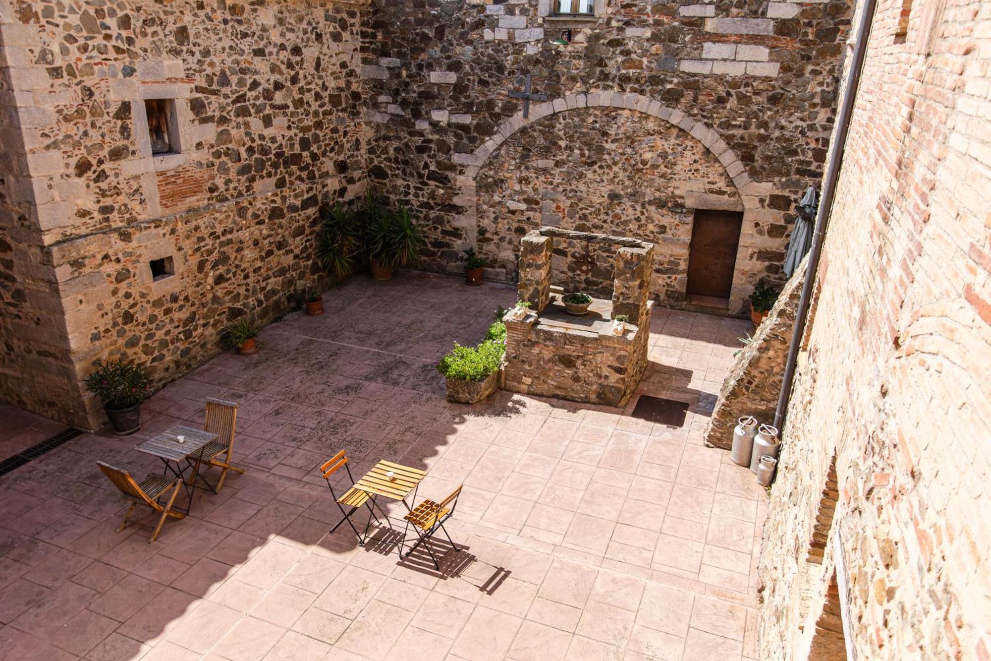 Agroturisme Sant Dionis Campllong Extérieur photo
